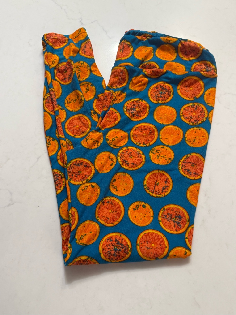 LuLaRoe Tall & Curvy Citrus Fruit Print Leggings